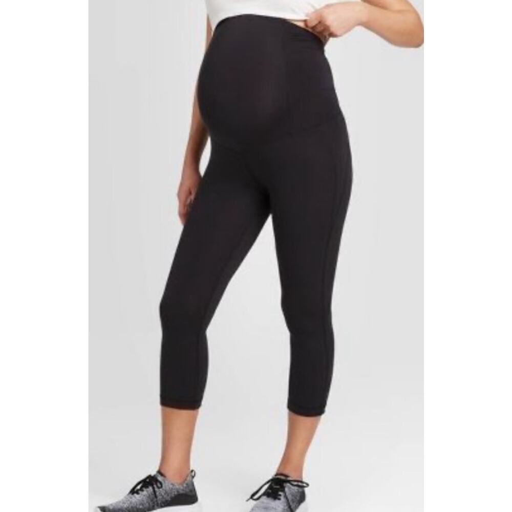 Maternity over the bump active leggings- black capri length NWT size S